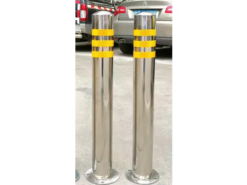 steel fixed bollard
