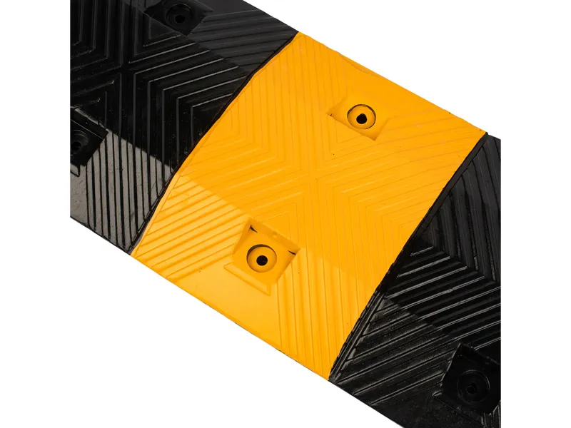 rubber speed hump manufacturers